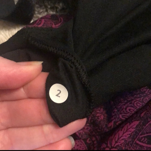 Beautiful Lululemon bra - Picture 2 of 3